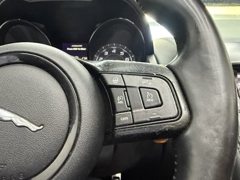 Used 2014 Jaguar F-TYPE S image 16