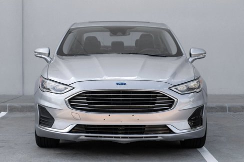Used 2020 Ford Fusion SEL image 13