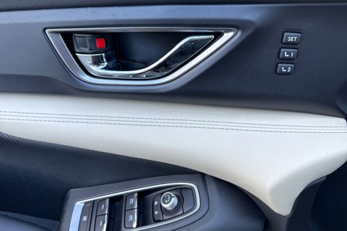 Used 2019 Subaru Ascent Limited w/ Popular Package #3 image 11