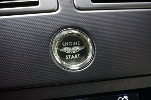 Used 2007 Aston Martin V8 Vantage Coupe image 24
