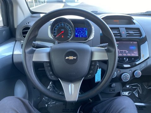 Used 2015 Chevrolet Spark LT image 10
