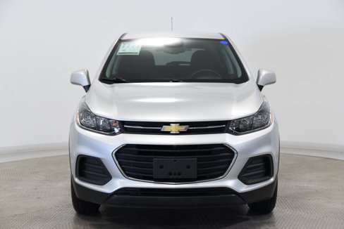 Used 2020 Chevrolet Trax LS w/ Tint and Cruise Package image 2