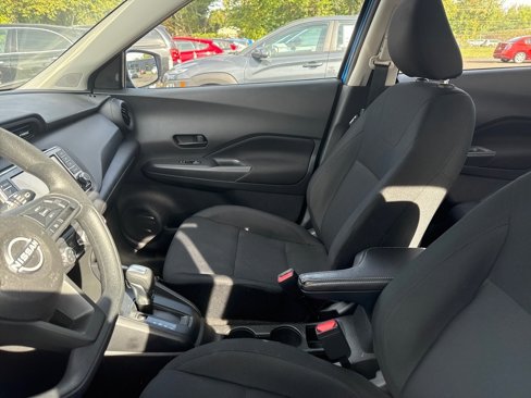 Certified 2023 Nissan Kicks S image 4