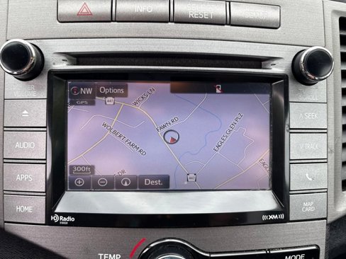 Used 2015 Toyota Venza XLE image 19