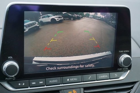 Used 2021 Nissan Altima 2.5 SV image 10