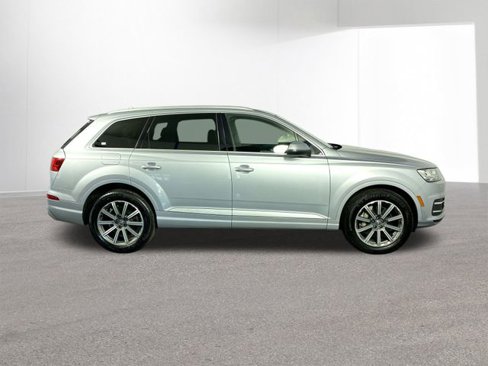 Used 2018 Audi Q7 3.0T Premium Plus w/ Premium Plus Package image 39