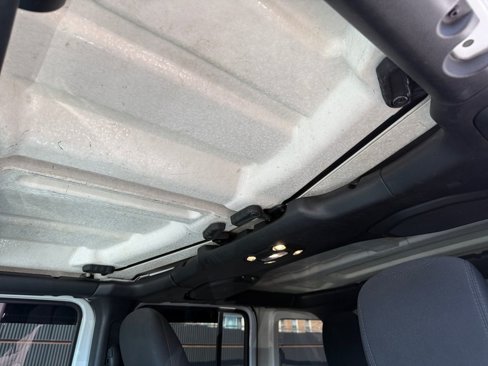 Used 2019 Jeep Wrangler Unlimited Sahara image 28
