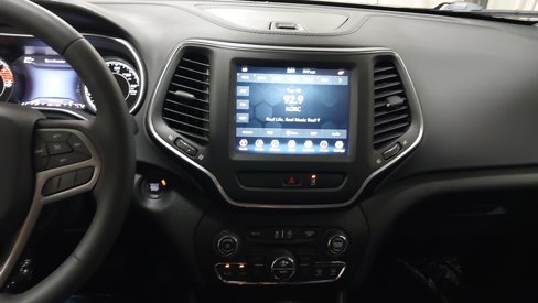 Used 2022 Jeep Cherokee Latitude Lux image 20