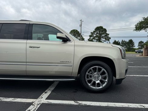 Used 2016 GMC Yukon XL Denali w/ Open Road Package image 10
