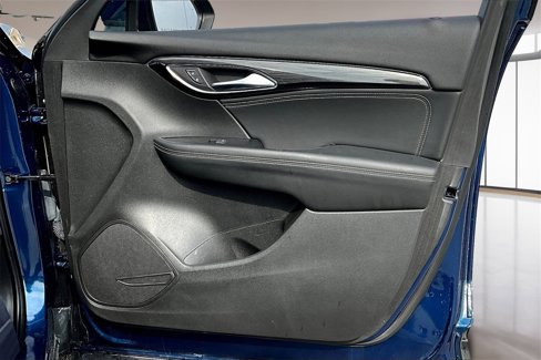 Used 2023 Buick Envision Essence image 18