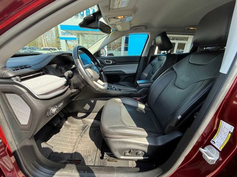 Used 2022 Jeep Compass Latitude image 15