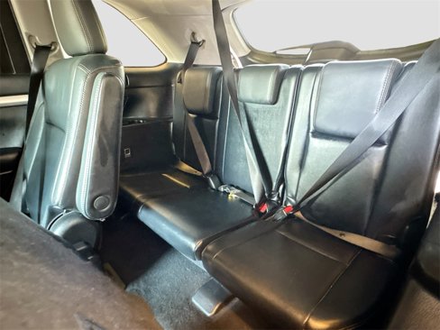 Used 2015 Toyota Highlander XLE image 29