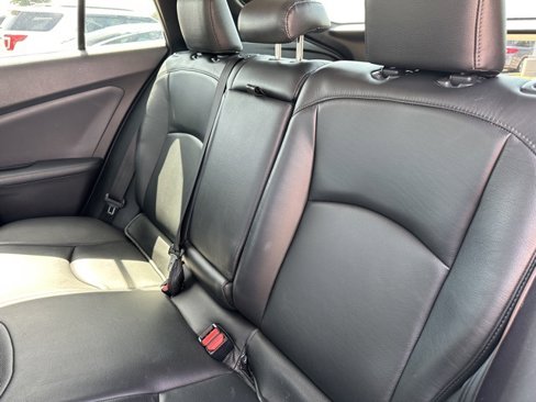 Used 2019 Toyota Prius L Eco image 17