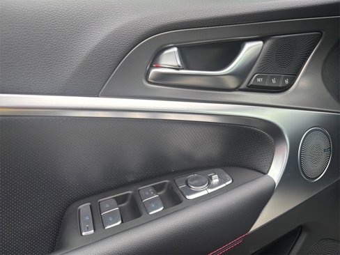 New 2025 Genesis G70 2.5T w/ Sport Prestige Package image 18