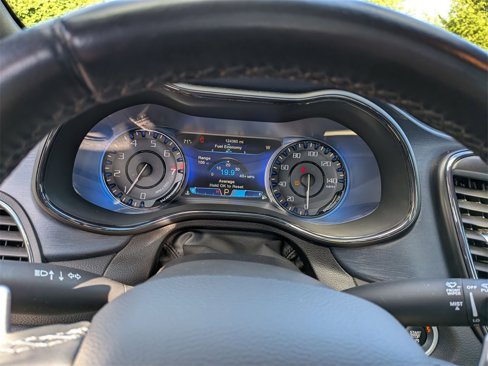 Used 2016 Chrysler 200 S w/ Navigation & Sound Group I image 20