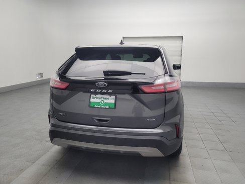 Used 2024 Ford Edge SEL image 7