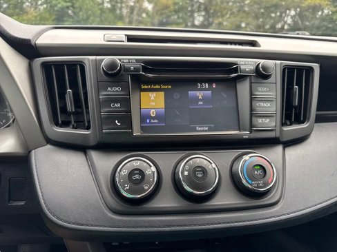Used 2018 Toyota RAV4 LE w/ All Weather Liner Package image 12