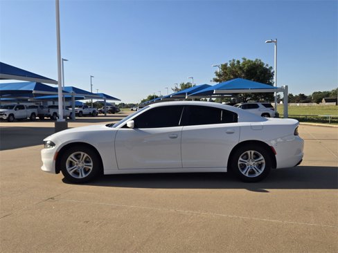 Used 2021 Dodge Charger SXT w/ Leather Interior Group image 4