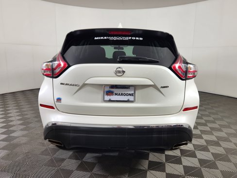 Used 2017 Nissan Murano S image 6