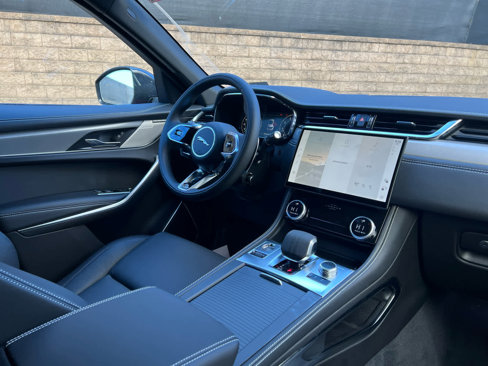 New 2026 Jaguar F-PACE R-Dynamic S image 11