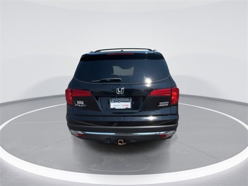 Used 2016 Honda Pilot Touring image 25