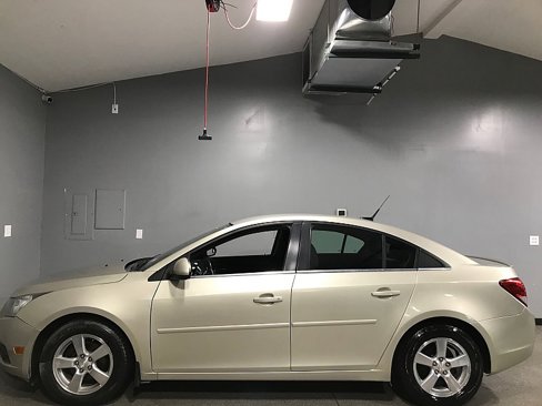 Used 2014 Chevrolet Cruze LT image 6