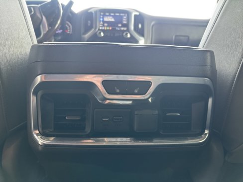 Used 2020 GMC Sierra 1500 SLT image 24