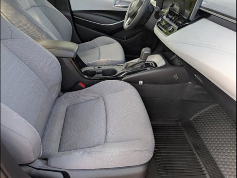 Used 2024 Toyota Corolla SE image 19
