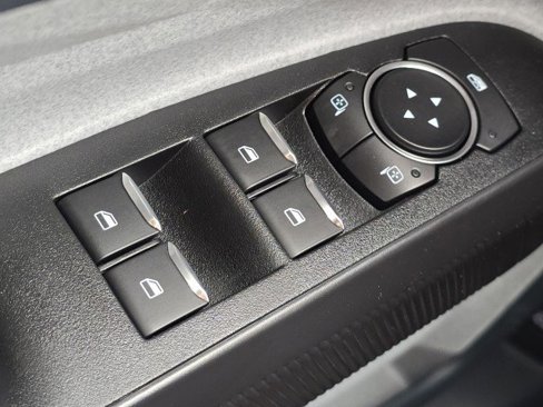 New 2025 Ford Maverick XLT image 11