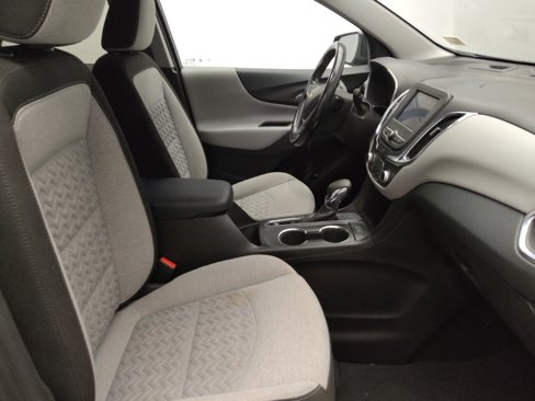 Used 2022 Chevrolet Equinox LT w/ Driver Convenience Package image 21