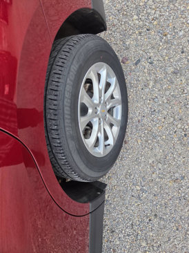 Used 2018 Chevrolet Equinox LT image 8