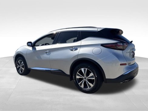 Used 2023 Nissan Murano SV image 3
