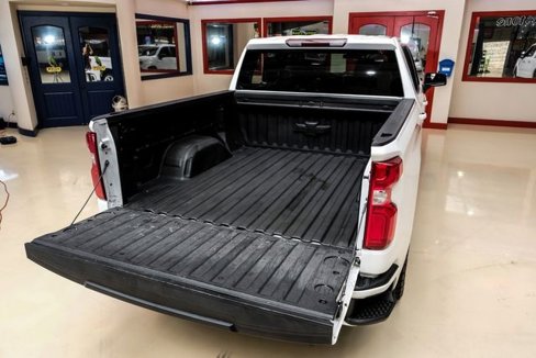 Used 2021 Chevrolet Silverado 1500 RST image 43
