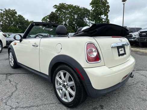 Used 2011 MINI Cooper Convertible w/ Premium Pkg image 7