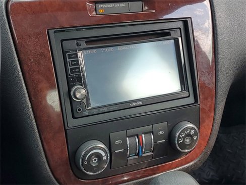 Used 2008 Chevrolet Impala LT image 13