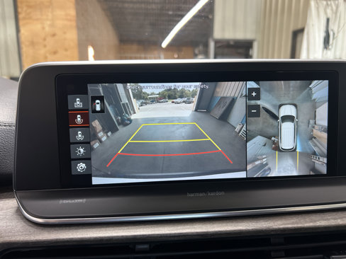 Used 2021 Kia Telluride SX w/ SX Prestige Package image 17