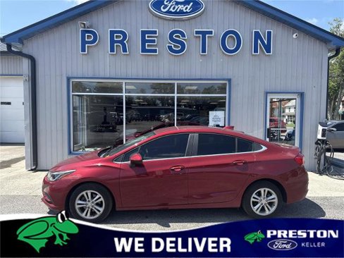 Used 2017 Chevrolet Cruze LT w/ Convenience Package image 1