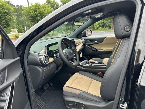 New 2026 Chevrolet Equinox ACTIV w/ Safety and Technology Package image 34