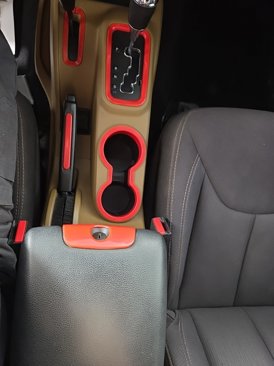 Used 2013 Jeep Wrangler Unlimited Sahara w/ Connectivity Group image 17