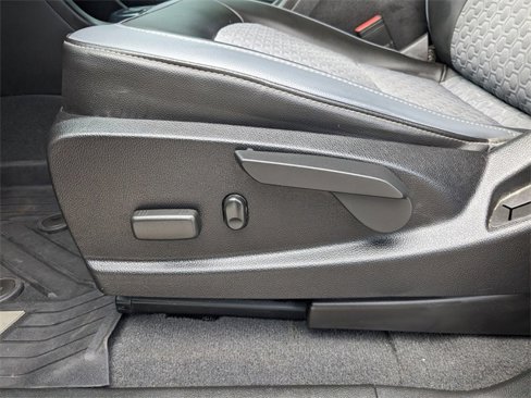 Used 2022 Chevrolet Colorado Z71 w/ Z71 Midnight Edition image 20