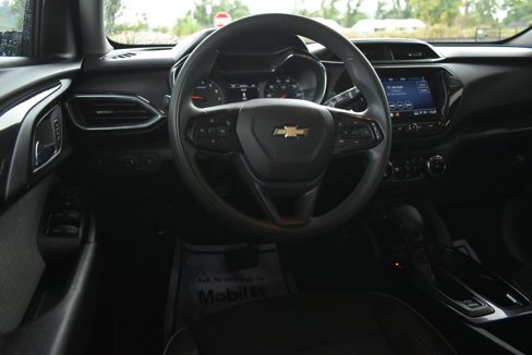 Used 2023 Chevrolet TrailBlazer LT w/ Convenience Package image 16