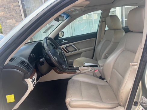 Used 2009 Subaru Legacy 2.5i Limited image 11