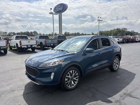 Certified 2020 Ford Escape Titanium image 4