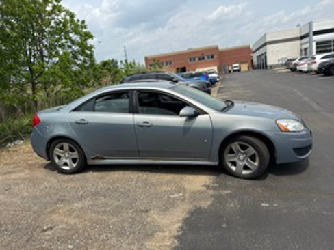Used 2009 Pontiac G6 Sedan image 4