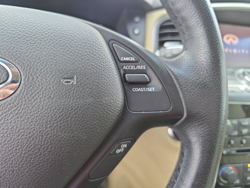 Used 2017 INFINITI QX50 2WD image 17