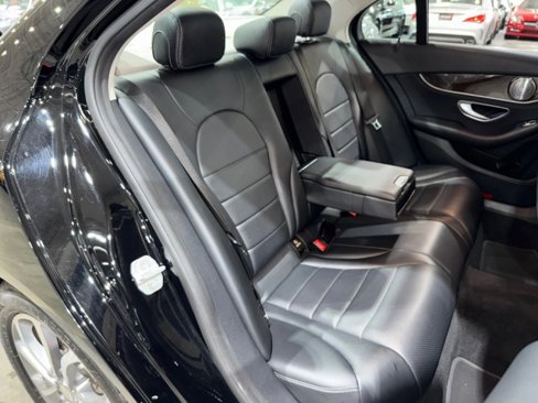 Used 2015 Mercedes-Benz C 300 4MATIC Sedan image 52