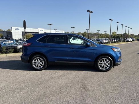Certified 2022 Ford Edge SEL w/ Convenience Package image 4