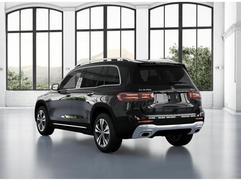 Used 2025 Mercedes-Benz GLB 250 4MATIC image 12