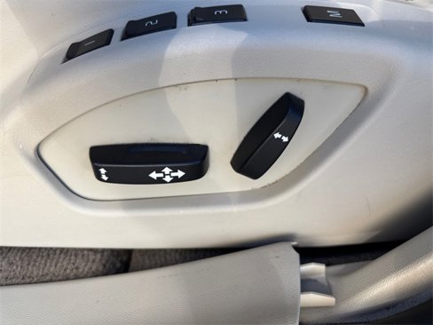 Used 2012 Volvo S60 T5 w/ Multimedia Pkg image 16