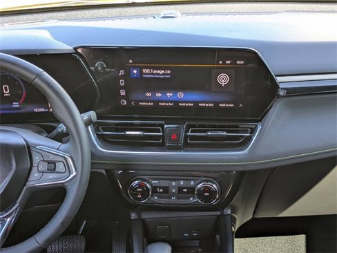 Used 2025 Chevrolet TrailBlazer ACTIV w/ Convenience Package image 18